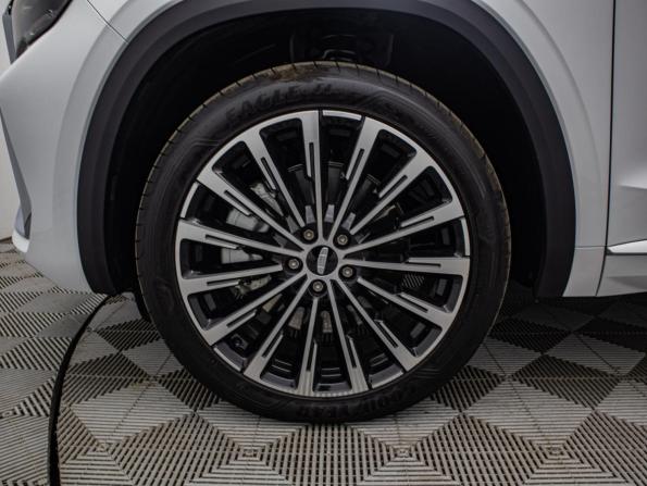 Geely Monjaro I Рестайлинг (China Market) с пробегом 2025 года, цена 3 690 000 рублей, 4129 км, внедорожник, Автокод Объявления