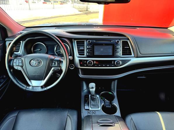 Toyota Highlander III (XU50) с пробегом 2014 года, цена 2 470 000 рублей, 202144 км, внедорожник, Автокод Объявления