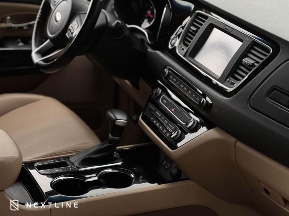 Kia Carnival III с пробегом 2019 года, цена 3 090 000 рублей, 44885 км, минивэн, Автокод Объявления