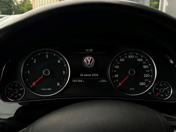 Volkswagen Touareg II Рестайлинг с пробегом 2017 года, цена 2 609 800 рублей, 183531 км, внедорожник, Автокод Объявления