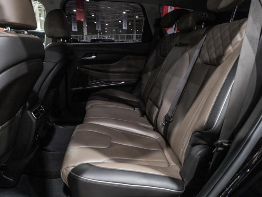 Hyundai Santa Fe IV Рестайлинг Санкт-Петербург  - изображение 12