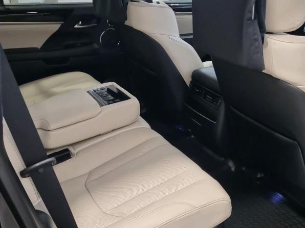Lexus LX III Рестайлинг 2 с пробегом 2015 года, цена 7 990 000 рублей, 75000 км, внедорожник, Автокод Объявления