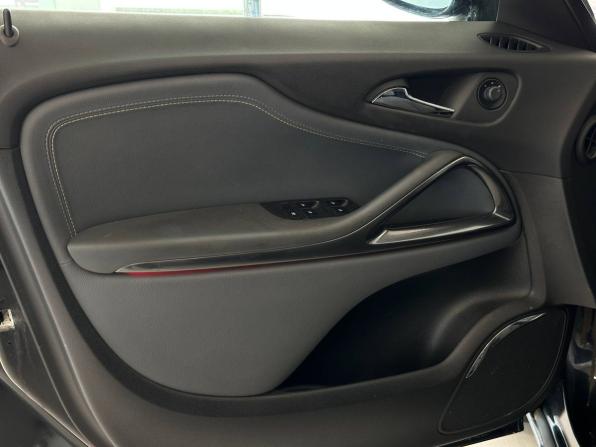 Opel Zafira C с пробегом 2012 года, цена 1 275 000 рублей, 108005 км, компактвэн, Автокод Объявления