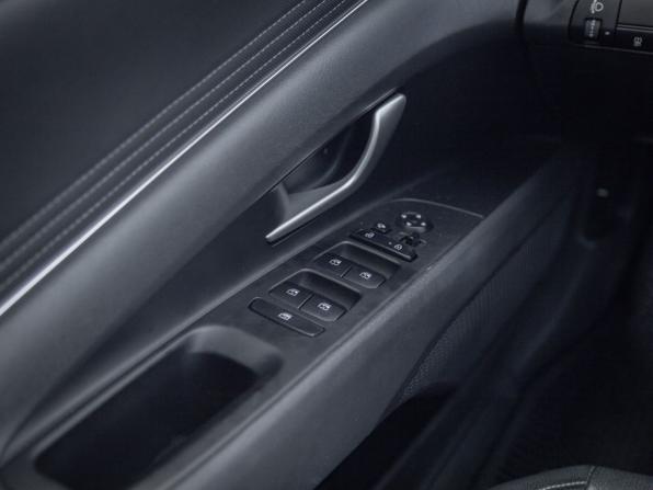 Hyundai Elantra VII (CN7) с пробегом 2021 года, цена 2 095 000 рублей, 49350 км, седан, Автокод Объявления