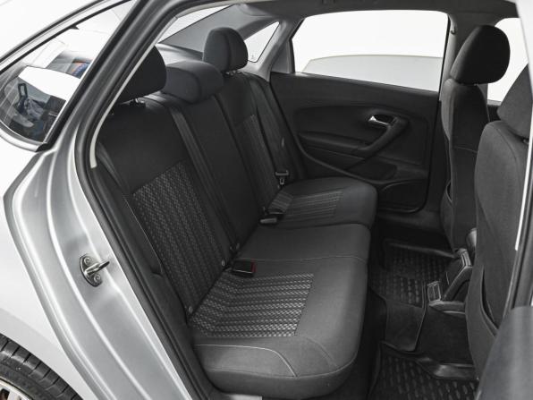 Volkswagen Polo V Рестайлинг с пробегом 2017 года, цена 1 070 000 рублей, 199431 км, седан, Автокод Объявления