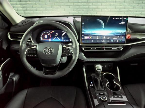 Toyota Highlander IV (XU70) с пробегом 2026 года, цена 5 590 000 рублей, 48 км, внедорожник, Автокод Объявления