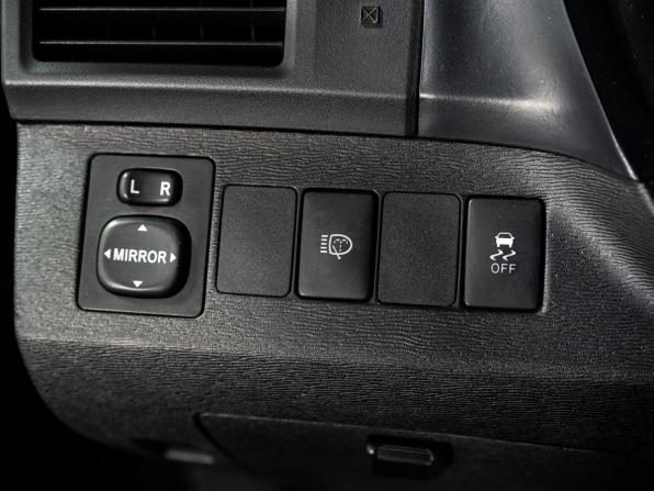 Toyota Venza I Рестайлинг с пробегом 2013 года, цена 1 850 500 рублей, 210874 км, внедорожник, Автокод Объявления