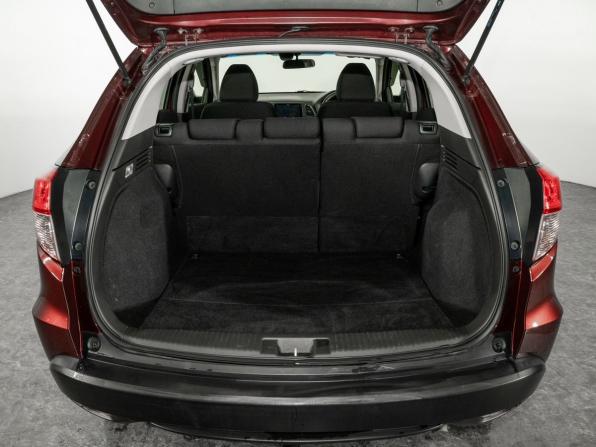Honda Vezel I с пробегом 2014 года, цена 1 390 300 рублей, 164599 км, внедорожник, Автокод Объявления
