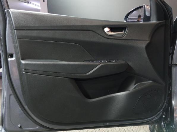 Hyundai Solaris II с пробегом 2018 года, цена 1 480 000 рублей, 69711 км, седан, Автокод Объявления
