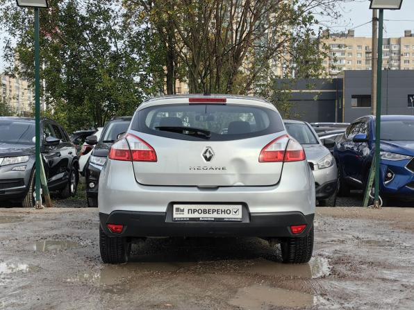 Renault Megane III Рестайлинг с пробегом 2013 года, цена 729 000 рублей, 138542 км, хэтчбек, Автокод Объявления