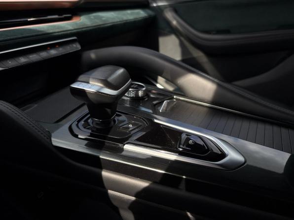 Geely Monjaro I с пробегом 2023 года, цена 2 600 000 рублей, 160907 км, внедорожник, Автокод Объявления