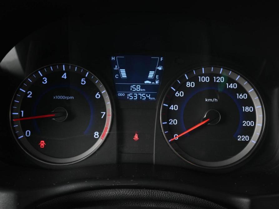 Hyundai Solaris I Ростов-на-Дону  - изображение 15