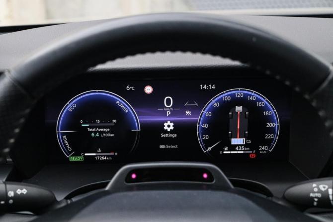 Toyota Camry IX (XV80) China Market с пробегом 2024 года, цена 3 799 000 рублей, 17213 км, седан, Автокод Объявления
