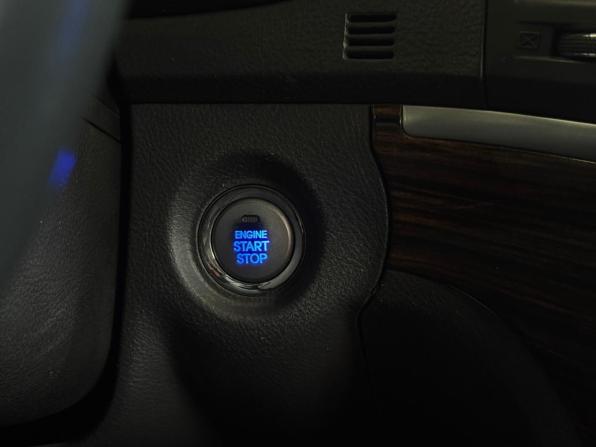 Hyundai Santa Fe II Рестайлинг с пробегом 2011 года, цена 1 650 000 рублей, 111601 км, внедорожник, Автокод Объявления