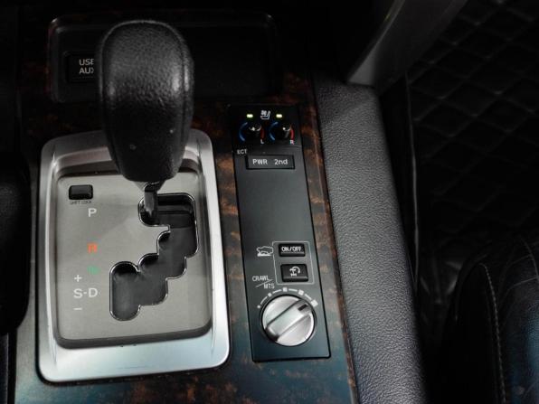 Toyota Land Cruiser 200 Series Рестайлинг 1 с пробегом 2012 года, цена 2 949 000 рублей, 385145 км, внедорожник, Автокод Объявления