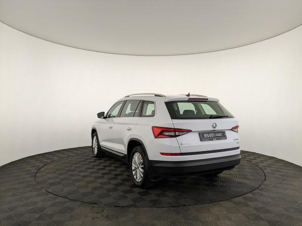 Skoda Kodiaq I с пробегом 2018 года, цена 2 730 000 рублей, 112570 км, внедорожник, Автокод Объявления