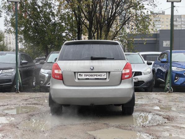 Skoda Fabia II Рестайлинг с пробегом 2013 года, цена 799 000 рублей, 156000 км, хэтчбек, Автокод Объявления