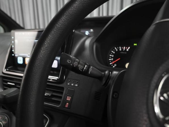 Toyota Voxy III (R80) с пробегом 2014 года, цена 1 819 000 рублей, 99824 км, минивэн, Автокод Объявления