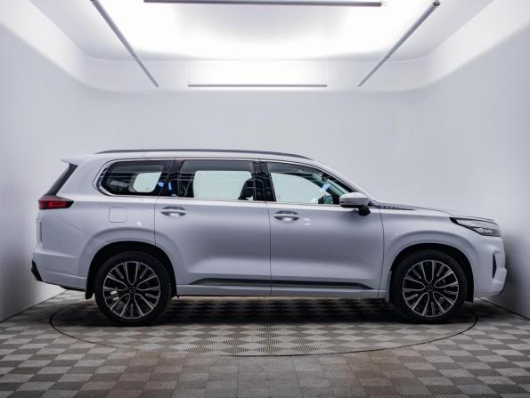 Exeed VX I с пробегом 2023 года, цена 2 909 000 рублей, 35500 км, внедорожник, Автокод Объявления