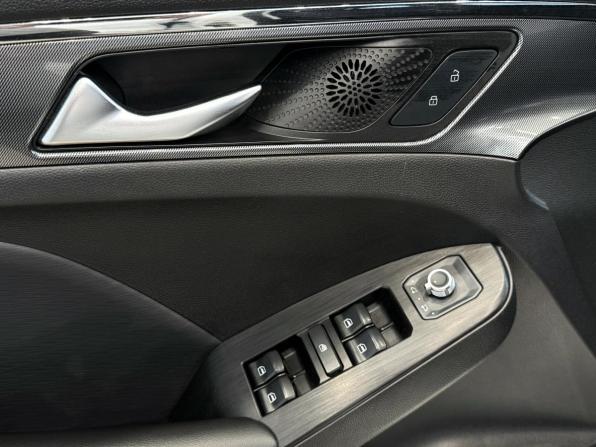 Haval Jolion I с пробегом 2022 года, цена 1 550 000 рублей, 81274 км, внедорожник, Автокод Объявления