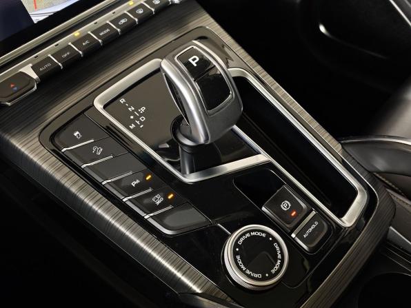 Geely Atlas Pro с пробегом 2023 года, цена 2 050 000 рублей, 59042 км, внедорожник, Автокод Объявления