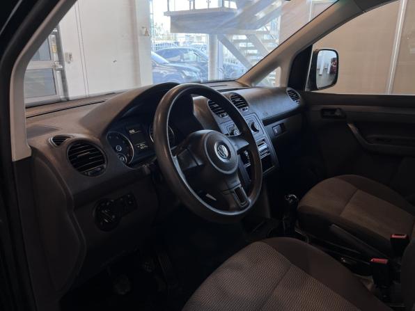 Volkswagen Caddy III Рестайлинг с пробегом 2011 года, цена 895 000 рублей, 226145 км, компактвэн, Автокод Объявления