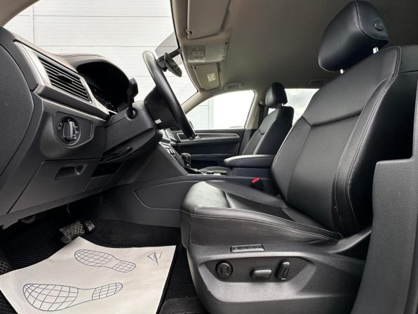 Volkswagen Teramont I с пробегом 2018 года, цена 2 915 000 рублей, 195166 км, внедорожник, Автокод Объявления