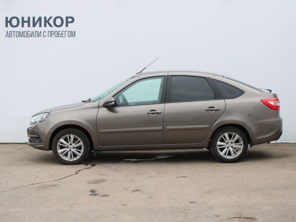 Lada (ВАЗ) Granta I Рестайлинг с пробегом 2021 года, цена 879 000 рублей, 49920 км, лифтбек, Автокод Объявления