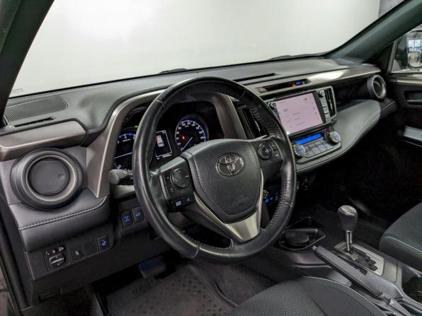 Toyota RAV4 IV (XA40) Рестайлинг с пробегом 2018 года, цена 2 790 000 рублей, 58062 км, внедорожник, Автокод Объявления