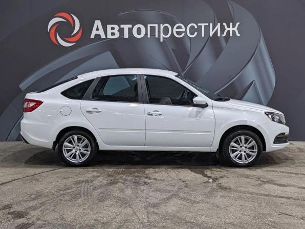 Lada (ВАЗ) Granta I Рестайлинг с пробегом 2024 года, цена 845 000 рублей, 9500 км, лифтбек, Автокод Объявления