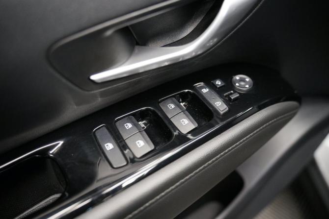 Hyundai Tucson IV с пробегом 2022 года, цена 3 275 000 рублей, 112748 км, внедорожник, Автокод Объявления