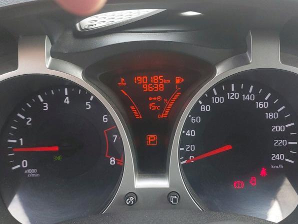 Nissan Juke I с пробегом 2014 года, цена 1 000 000 рублей, 190185 км, внедорожник, Автокод Объявления