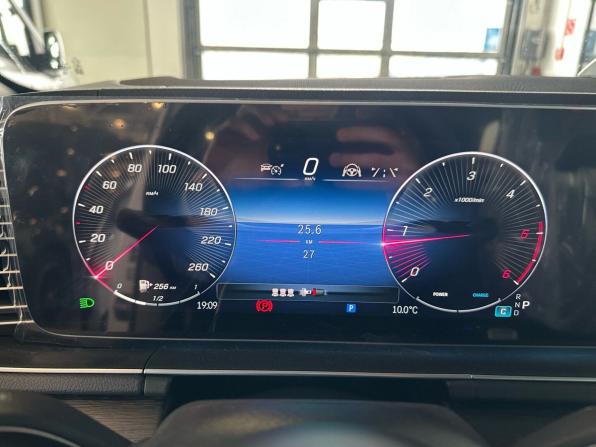 Mercedes-Benz GLE II (V167) Рестайлинг с пробегом 2025 года, цена 11 700 000 рублей, 26 км, внедорожник, Автокод Объявления