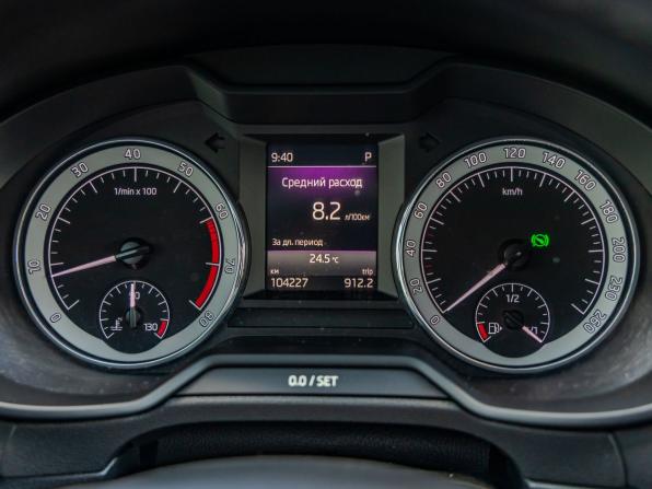 Skoda Octavia III (A7) Рестайлинг с пробегом 2018 года, цена 2 098 000 рублей, 104227 км, лифтбек, Автокод Объявления