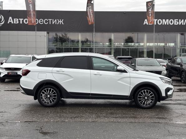 Lada (ВАЗ) Vesta I Рестайлинг (NG) с пробегом 2024 года, цена 1 588 000 рублей, 12223 км, универсал, Автокод Объявления
