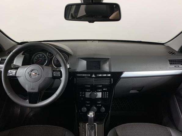 Opel Astra H Рестайлинг с пробегом 2008 года, цена 510 000 рублей, 166312 км, седан, Автокод Объявления