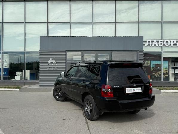 Toyota Highlander I (XU20) Рестайлинг с пробегом 2004 года, цена 1 099 000 рублей, 165672 км, внедорожник, Автокод Объявления