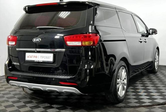 Kia Carnival III с пробегом 2017 года, цена 2 600 000 рублей, 173518 км, минивэн, Автокод Объявления