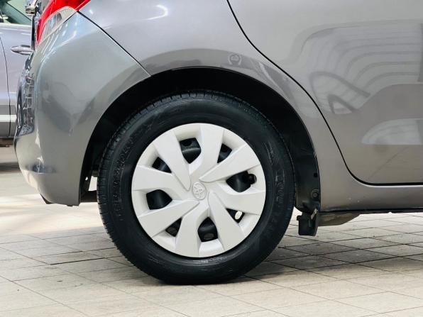 Toyota Vitz III (XP130) Рестайлинг с пробегом 2015 года, цена 799 000 рублей, 137000 км, хэтчбек, Автокод Объявления