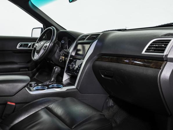 Ford Explorer V с пробегом 2012 года, цена 1 648 000 рублей, 212000 км, внедорожник, Автокод Объявления