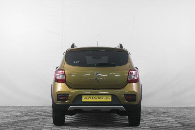 Renault Sandero II с пробегом 2017 года, цена 999 000 рублей, 134000 км, хэтчбек, Автокод Объявления