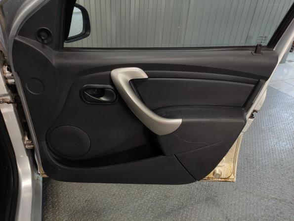 Renault Logan I Рестайлинг с пробегом 2012 года, цена 465 000 рублей, 95330 км, седан, Автокод Объявления