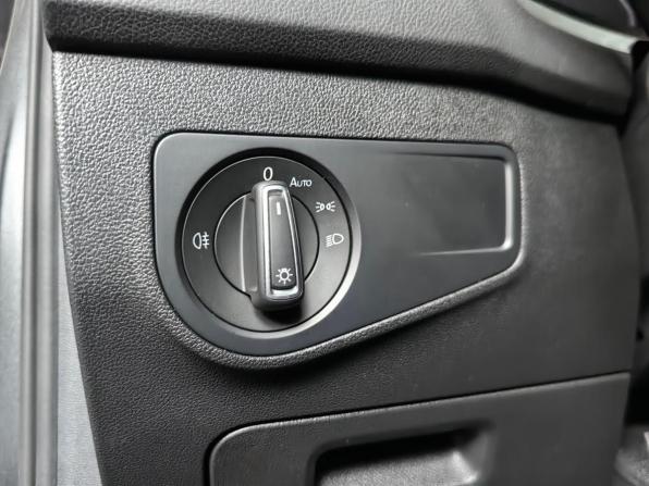 Volkswagen Tiguan II Рестайлинг с пробегом 2021 года, цена 2 699 000 рублей, 75003 км, внедорожник, Автокод Объявления