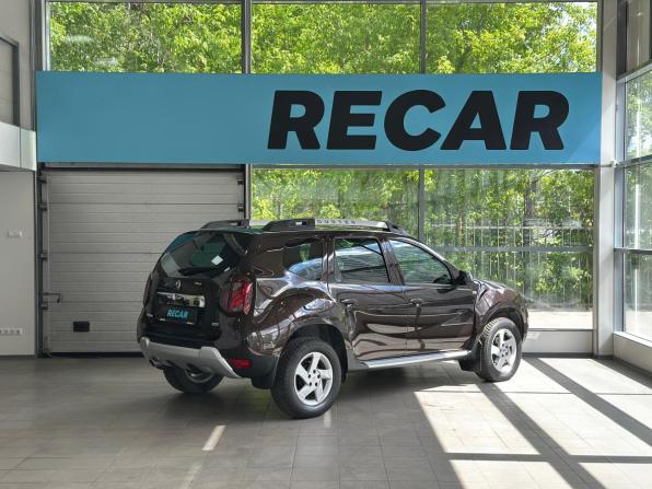Renault Duster I Рестайлинг с пробегом 2016 года, цена 1 230 000 рублей, 181540 км, внедорожник, Автокод Объявления