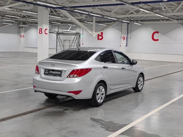 Hyundai Solaris I Рестайлинг с пробегом 2016 года, цена 1 225 000 рублей, 71301 км, седан, Автокод Объявления