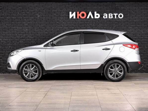Hyundai ix35 I Рестайлинг с пробегом 2014 года, цена 950 000 рублей, 270077 км, внедорожник, Автокод Объявления