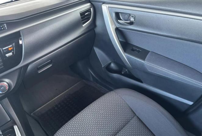 Toyota Corolla XI (E160 E170 E180) с пробегом 2013 года, цена 1 600 000 рублей, 101132 км, седан, Автокод Объявления