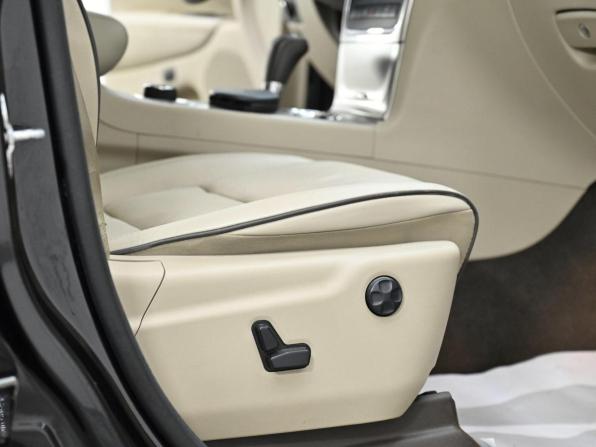 Jeep Grand Cherokee IV (WK2) с пробегом 2013 года, цена 1 339 000 рублей, 131044 км, внедорожник, Автокод Объявления