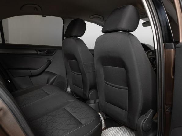 Skoda Rapid I Рестайлинг с пробегом 2018 года, цена 1 413 000 рублей, 83356 км, лифтбек, Автокод Объявления
