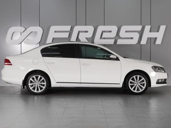 Volkswagen Passat B7 с пробегом 2011 года, цена 1 198 000 рублей, 197701 км, седан, Автокод Объявления